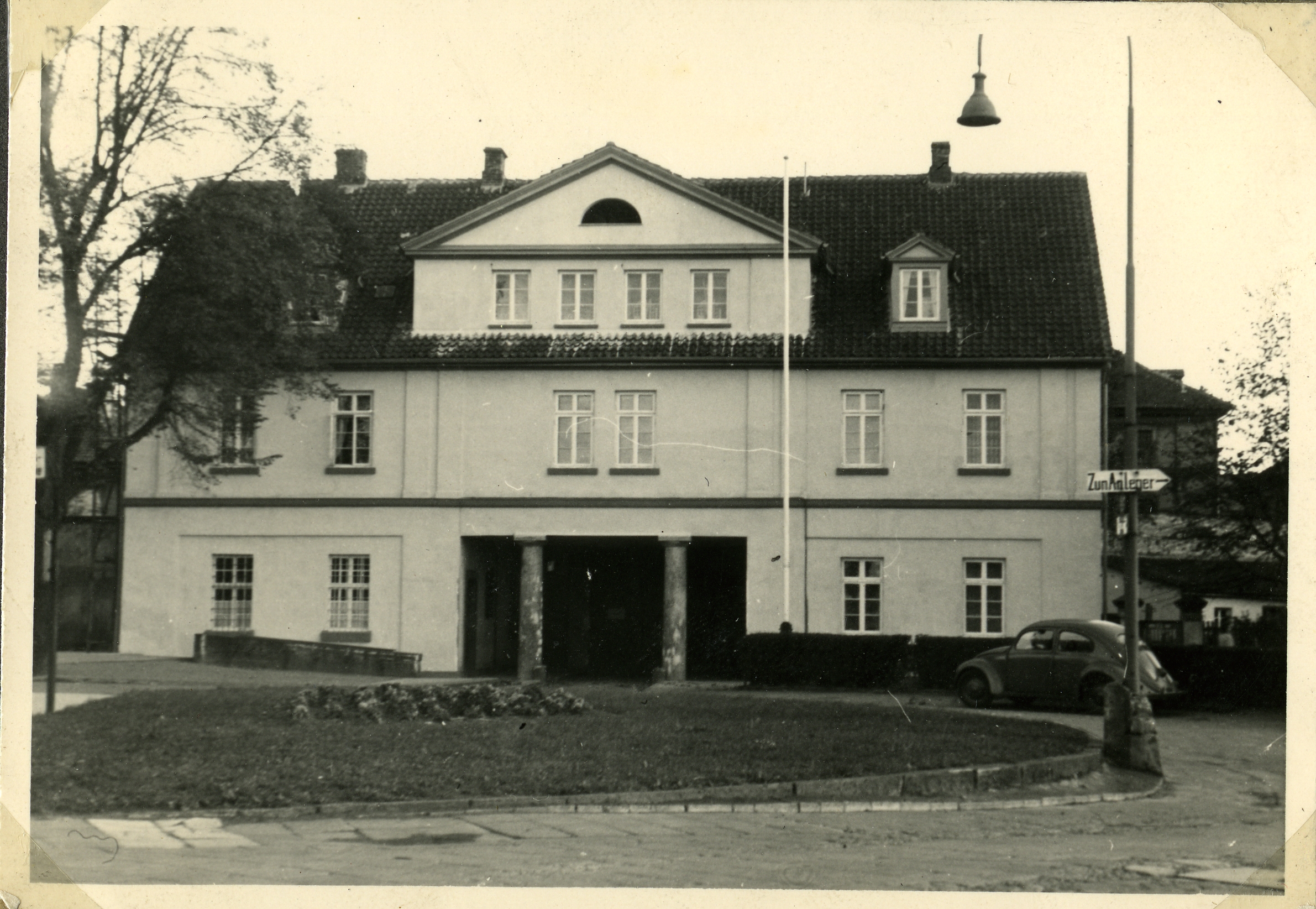 A building in transition: from prison to Hotel Stadt Hameln
